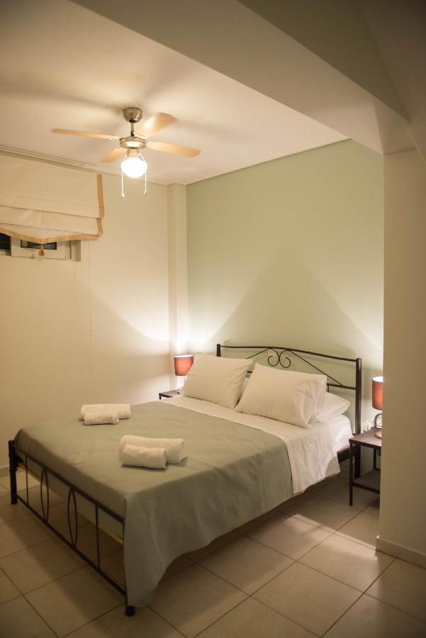 Apartamento Marias BBQ Garden House Kalamata Exterior foto